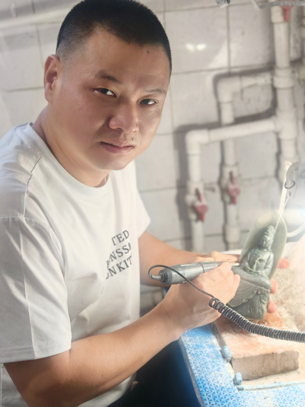应永跃—鞍山市工艺美术大师